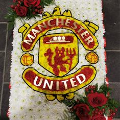 MUFC Manchester United Football Badge Funeral Tribute