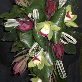 fwthumbOrchidShowerBouquet.jpg