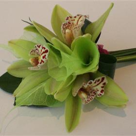 fwthumbLimeOrchidandLeafCorsage.jpg